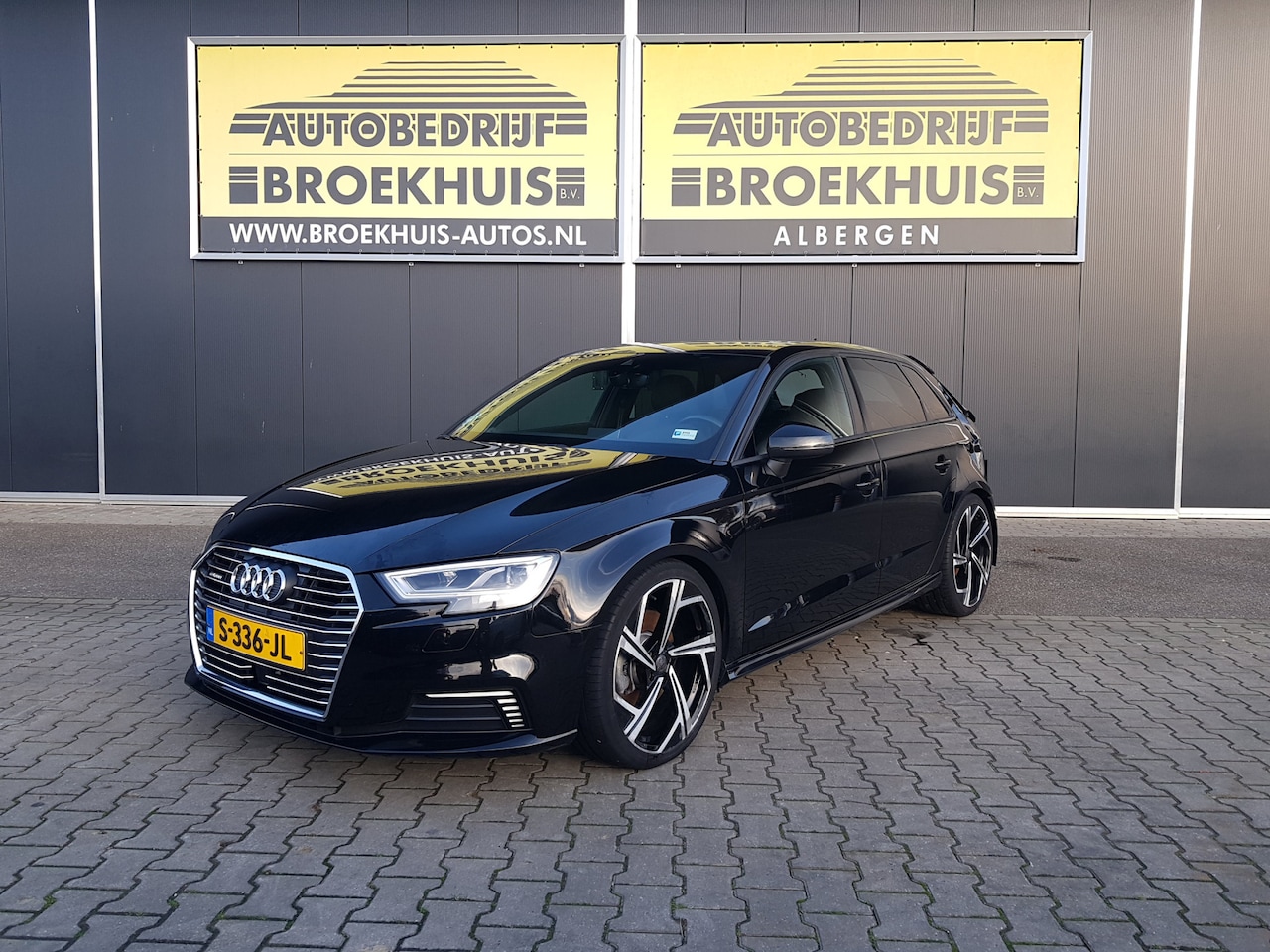 Audi A3 Sportback - 40 e-tron Advance Sport S-Line - AutoWereld.nl