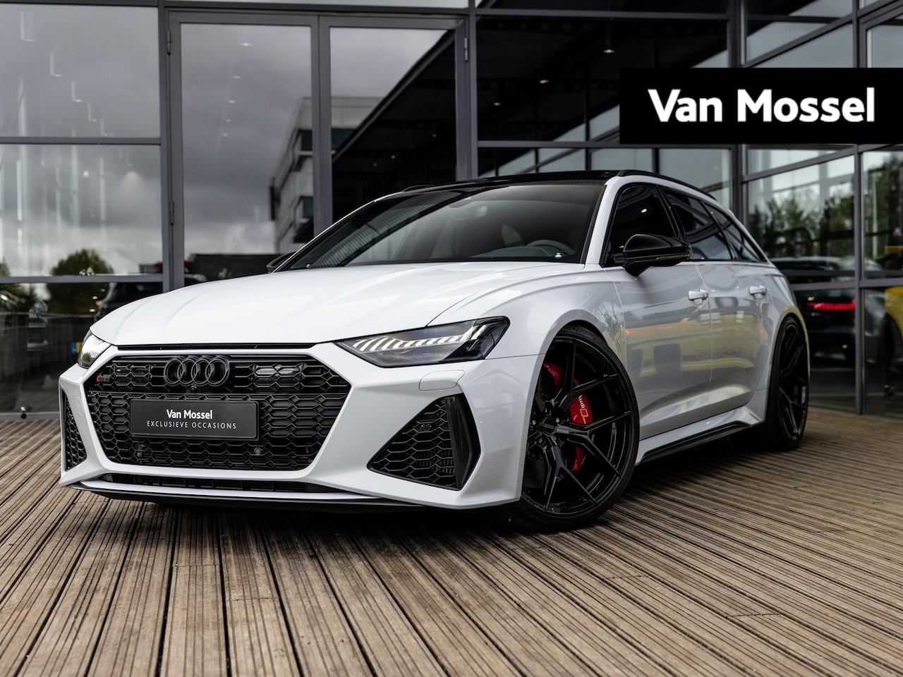 Audi RS6 - AVANT 4.0 TFSI QUATTRO | BANG & OLUFSEN ADVANCED | VOSSEN 23 INCH | SUZUKAGRIJS | DYNAMIC - AutoWereld.nl
