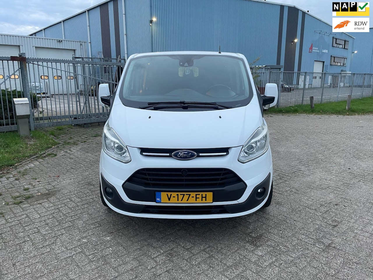 Ford Transit Custom - 290 2.2 TDCI L2H1 Trend DC 290 2.2 TDCI L2H1 Trend DC - AutoWereld.nl