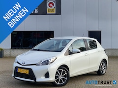 Toyota Yaris - 1.5 Full Hybrid Aspiration CAMERA ECC LMV