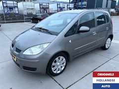 Mitsubishi Colt - 1.3 Invite+ Automaat Airco van Oma uit 1943