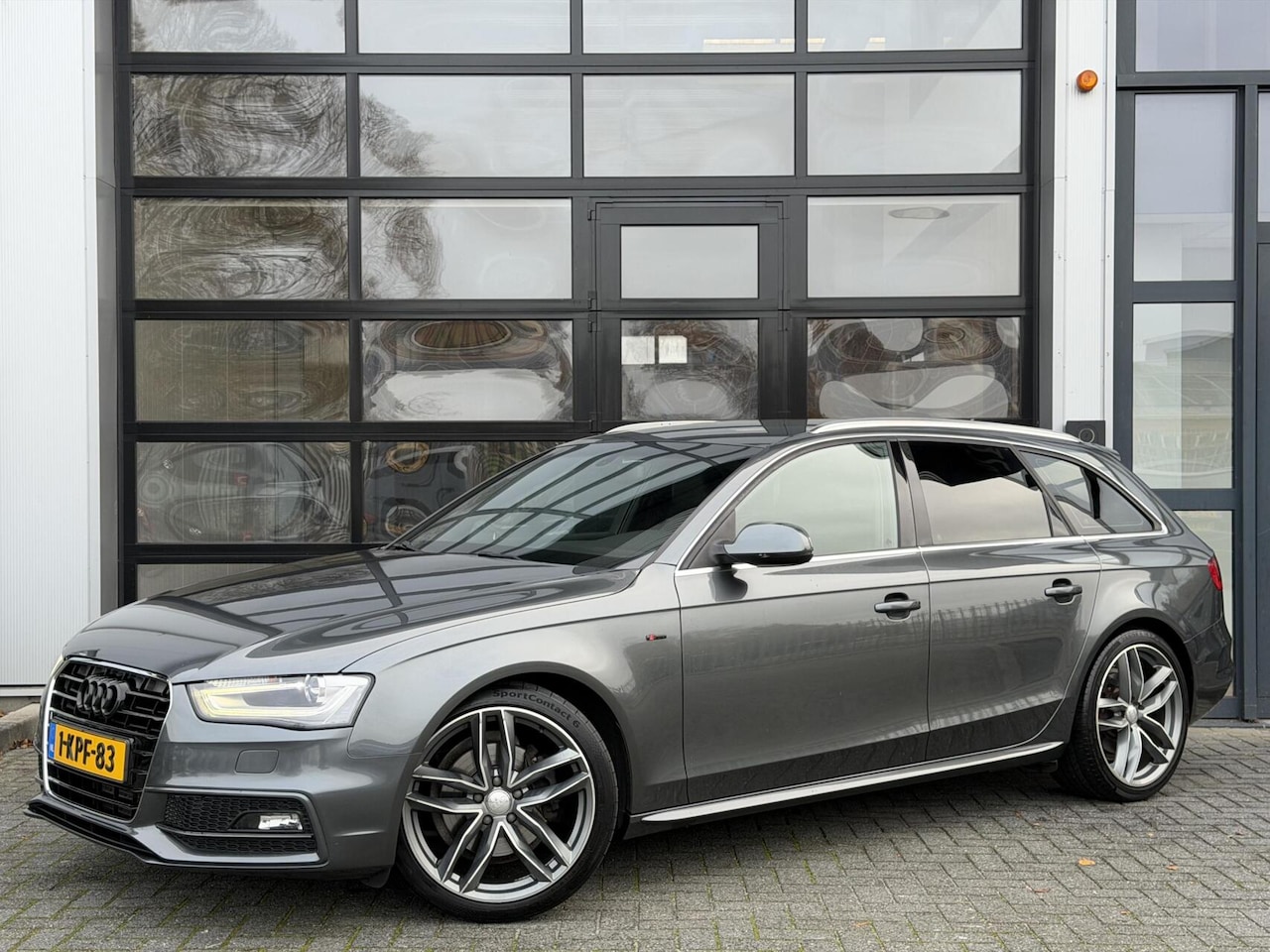 Audi A4 Avant - 1.8 TFSI Pro Line S / 3X S-Line / LED / Cruise - AutoWereld.nl