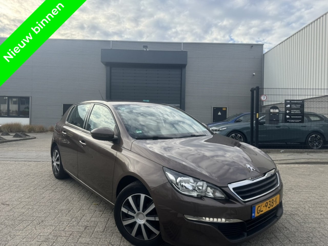 Peugeot 308 - 1.6 BlueHDi Navigatie|Cruise 2015 - AutoWereld.nl