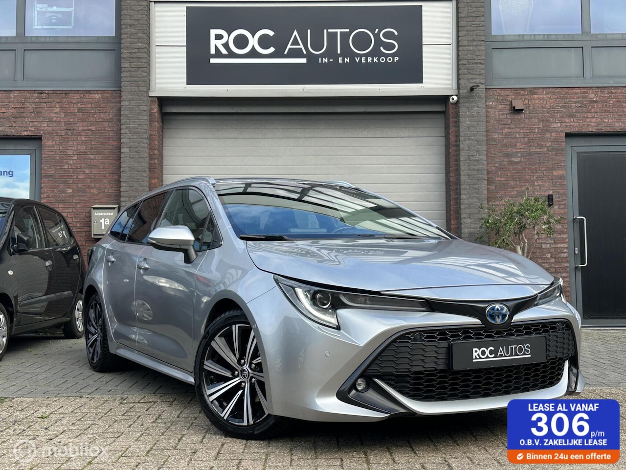 Toyota Corolla Touring Sports - 1.8 Hybrid Business Plus 1.8 Hybrid Business Plus - AutoWereld.nl