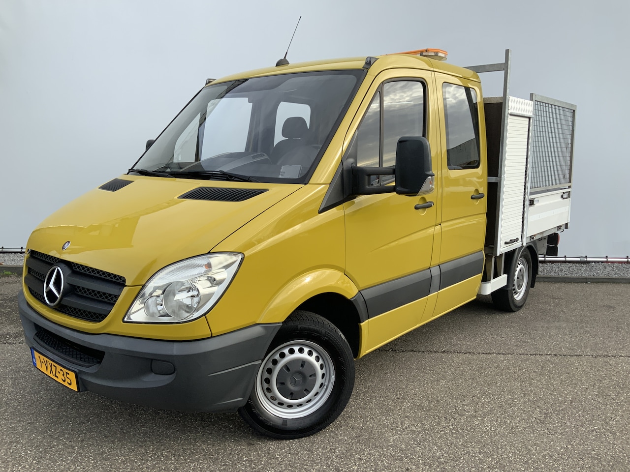 Mercedes-Benz Sprinter - 213 2.2 CDI 325 Automaat DubCab Pick Up 5 Zits Trekhaak 2000 kg Euro 5  Bakmaat L160/B.195 - AutoWereld.nl