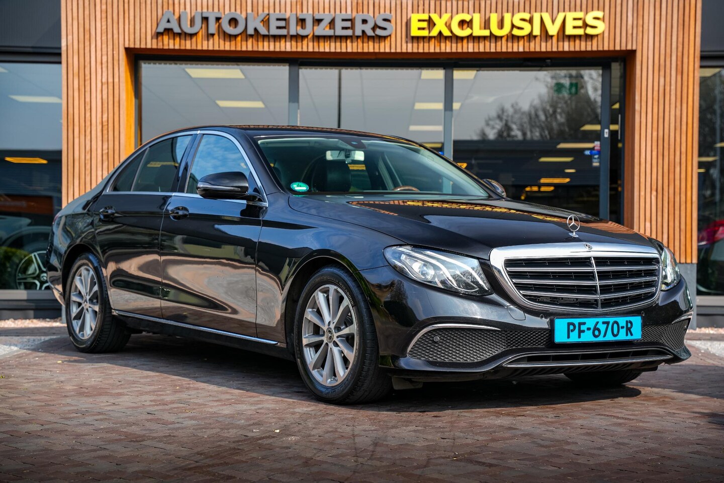 Mercedes-Benz E-klasse - 220 d Lease Edition Prestige Plus Burnester Cruise Control Navi Airco Camera PDC - AutoWereld.nl