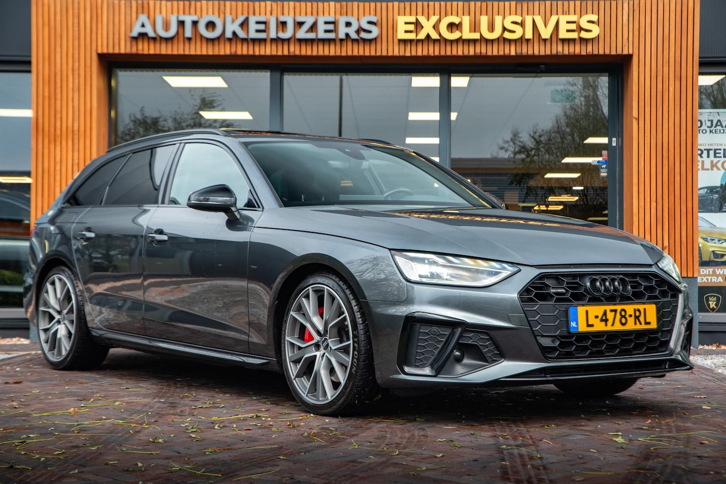 Audi A4 Avant - 45 TFSI quattro edition one Panodak S Line Stoelverw. Clima Cruise 19''LM - AutoWereld.nl