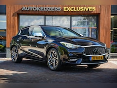 Infiniti Q30 - 1.6t Premium Tech Gallery White Cruise Clima Bose Leer Memory