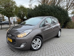 Hyundai ix20 - 1.6i, AUTOMAAT, Airco, Cruise Control, LM-velgen 16", Isofix, Parkeersensoren, Privacy Gla