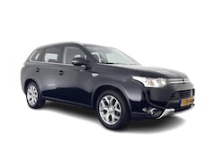 Mitsubishi Outlander - 2.0 PHEV Business Edition X-Line (INCL-BTW) Aut. *LEATHER-FABRIC | NAVI-FULLMAP | KEYLESS
