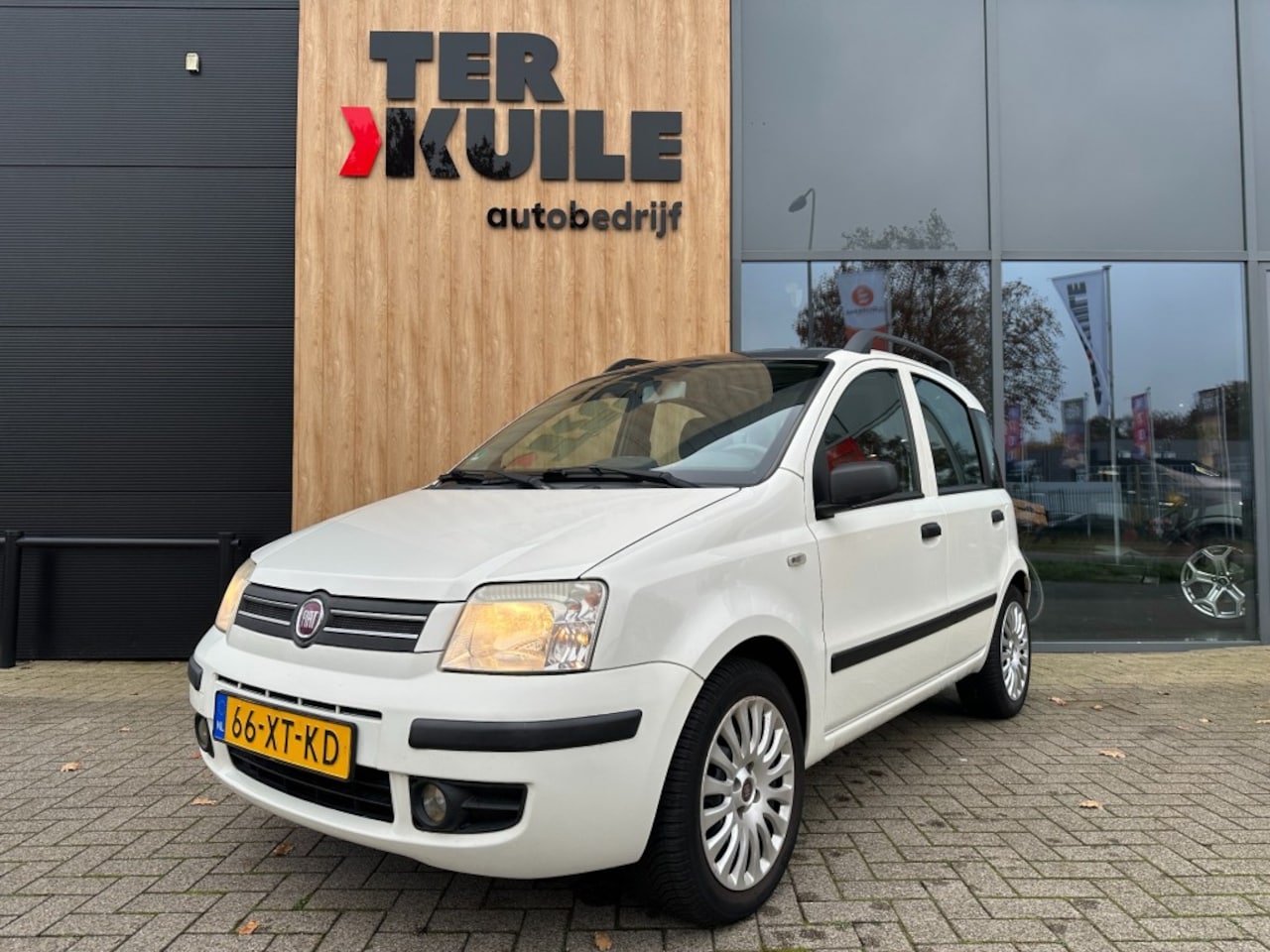 Fiat Panda - 1.2 Class / airco / Pano - AutoWereld.nl