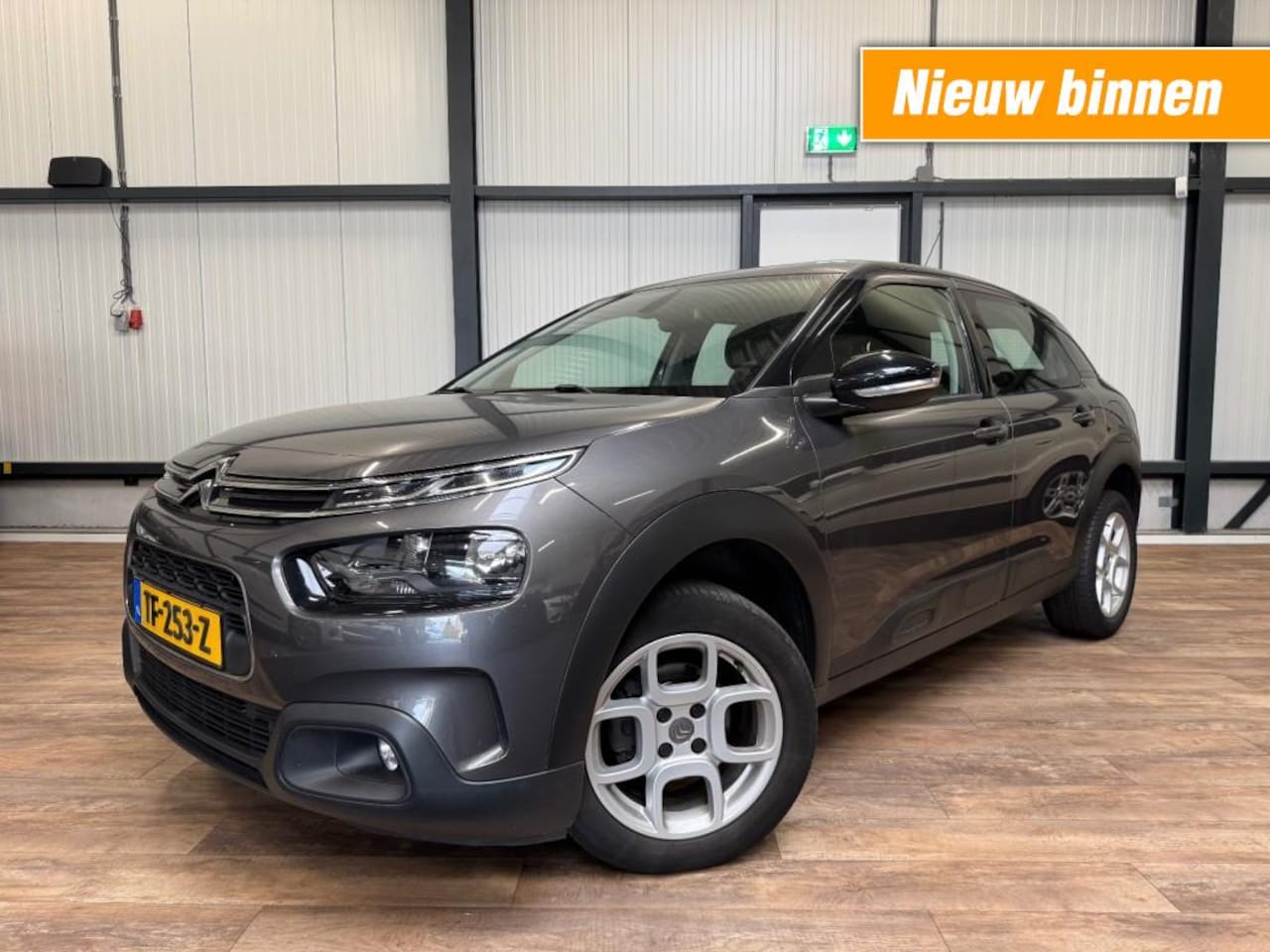 Citroën C4 Cactus - 1.2 PureTech Feel / CLIMA / NAVI / PDC / CRUISE / - AutoWereld.nl