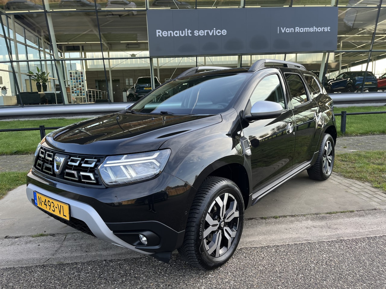 Dacia Duster - 1.0 TCe Bi-Fuel LPG-G3 Prestige / Dealer onderhouden / Trekhaak. Trekgewicht 1.500 KG / Ap - AutoWereld.nl