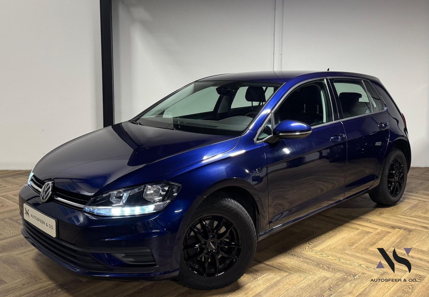 Volkswagen Golf - 1.0 TSI Trendline CAM ACC - AutoWereld.nl
