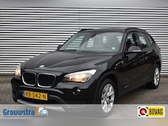 BMW X1 - SDRIVE18D HIGH EXEC. / SPORTSTOELEN / AIRCO / STOELVERWARMING / NAVI