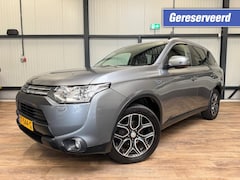 Mitsubishi Outlander - 2.0 PHEV Executive Edition / 4WD / LEDER / NAVI / CAMERA
