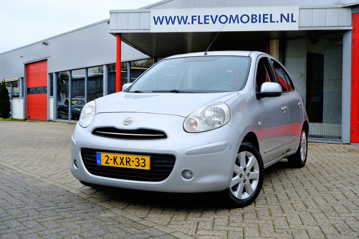 Nissan Micra - 1.2 DIG-S Connect Edition Navi|ParkAssist|Airco - AutoWereld.nl