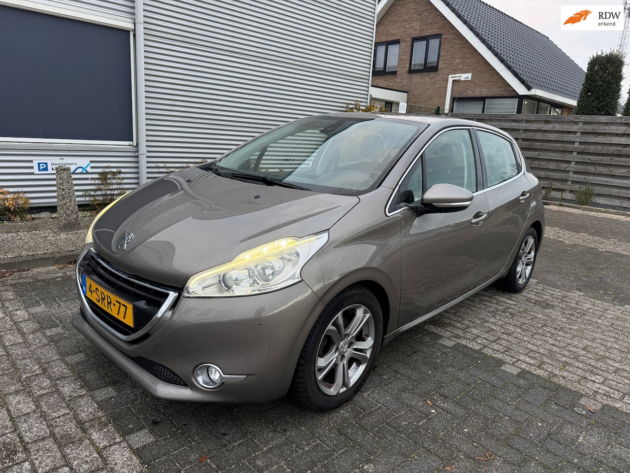Peugeot 208 - 1.6 VTi Allure Clima Bj:2013 NAP! - AutoWereld.nl