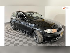 BMW 1-serie - 116i Business Line Style NAVI PSENSOR CRUISE 2 X SLEUTELS
