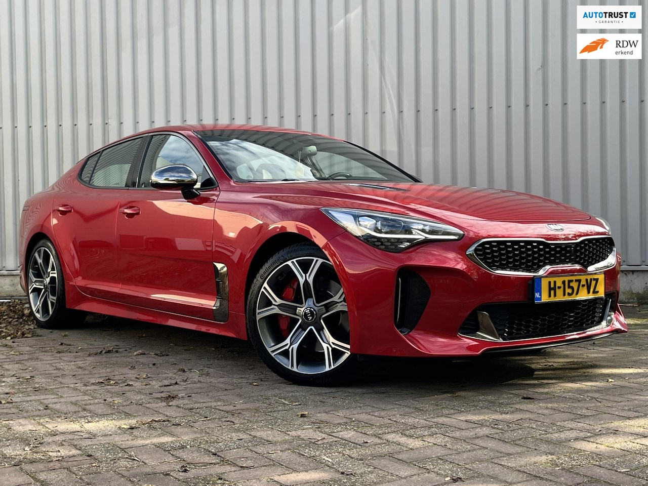 Kia Stinger - 3.3 V6 T-GDI AWD GT 3.3 V6 T-GDI AWD GT 370PK - AutoWereld.nl