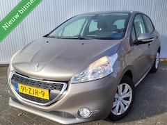 Peugeot 208 - 1.2 VTi Blue Lease Executive
