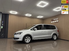 Volkswagen Sharan - 1.4 TSI * Trekhaak / Navigatie / Cruise control / LM Velgen / NL Auto
