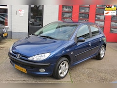 Peugeot 206 - 1.4 Air-line AIRCO, NIEUWE APK, 5 DEURS