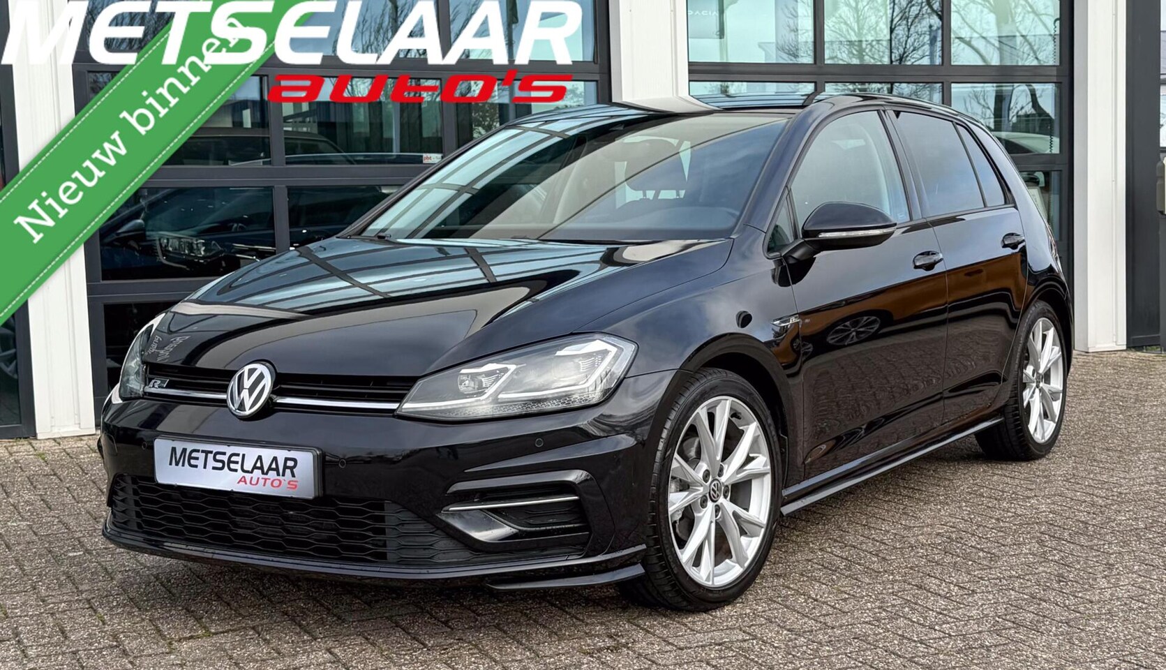 Volkswagen Golf - 1.0 TSI Highline Business R 1.0 TSI Highline Business R - AutoWereld.nl