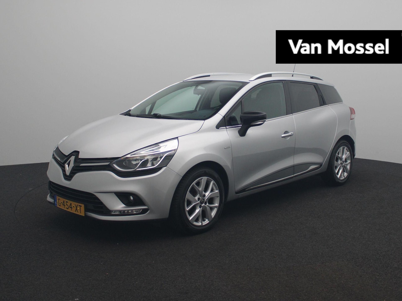 Renault Clio Estate - TCe 90 Limited | Medianav | Airco | Lichtmetalen velgen | Parkeersensoren achter | Metaalk - AutoWereld.nl
