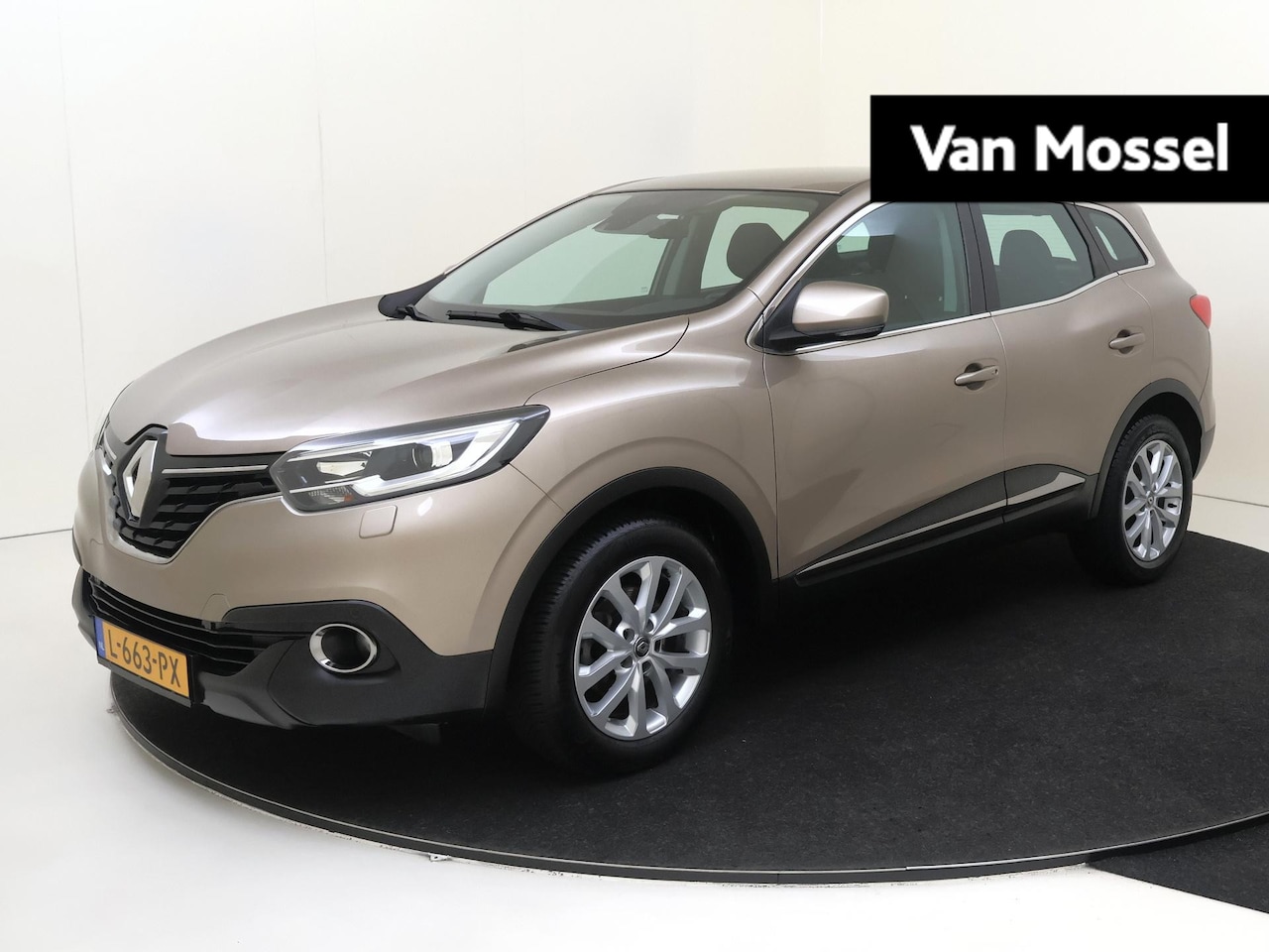 Renault Kadjar - 1.2 TCe 130PK Extase | Trekhaak | Parkeersensoren Voor en Achter | Climate Control | Voorr - AutoWereld.nl