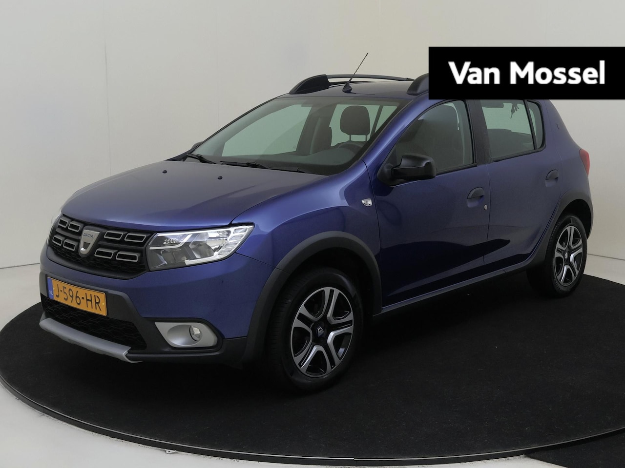 Dacia Sandero Stepway - 1.0 TCe Bi-Fuel Serie Limitee 15th Anniv. | Navigatie |Cruise & Climate Control | Achterui - AutoWereld.nl