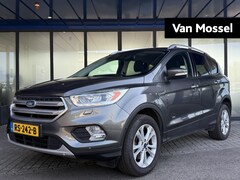 Ford Kuga - 1.5 EcoBoost Titanium | Nieuw Binnen | Automaat | AWD | stoel, Stuur Voorruit Verwarming |