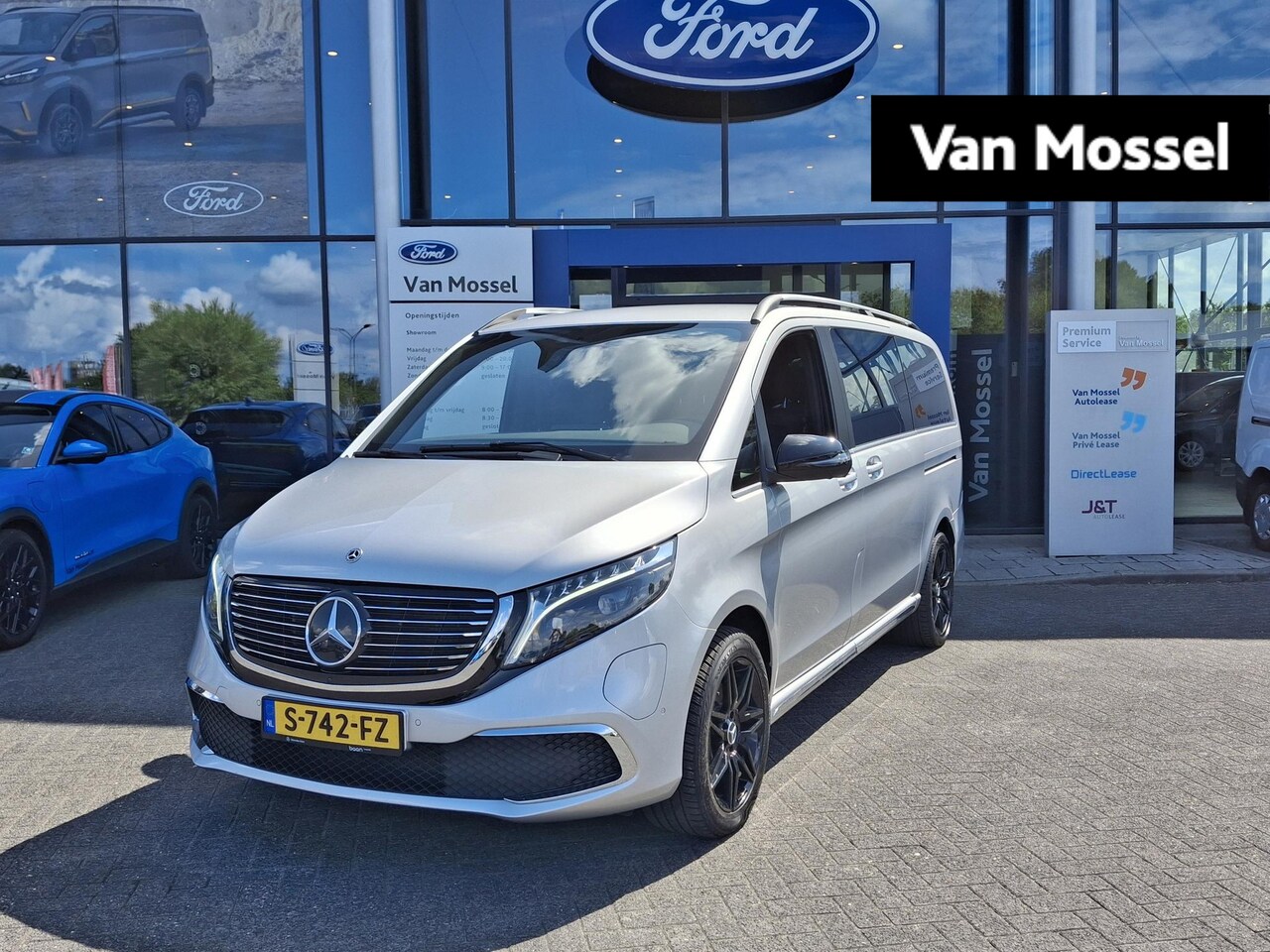 Mercedes-Benz EQV - 300 L2 Avantgarde 90 kWh Automaat | 7 persoons | Burmester | Volledig leder | 360 camera | - AutoWereld.nl