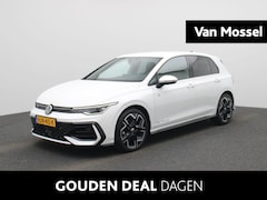 Volkswagen Golf - 1.5 eTSI R-Line Edition | Automaat | Stuur en Stoelverwarming | Parkeercamera | App Connec