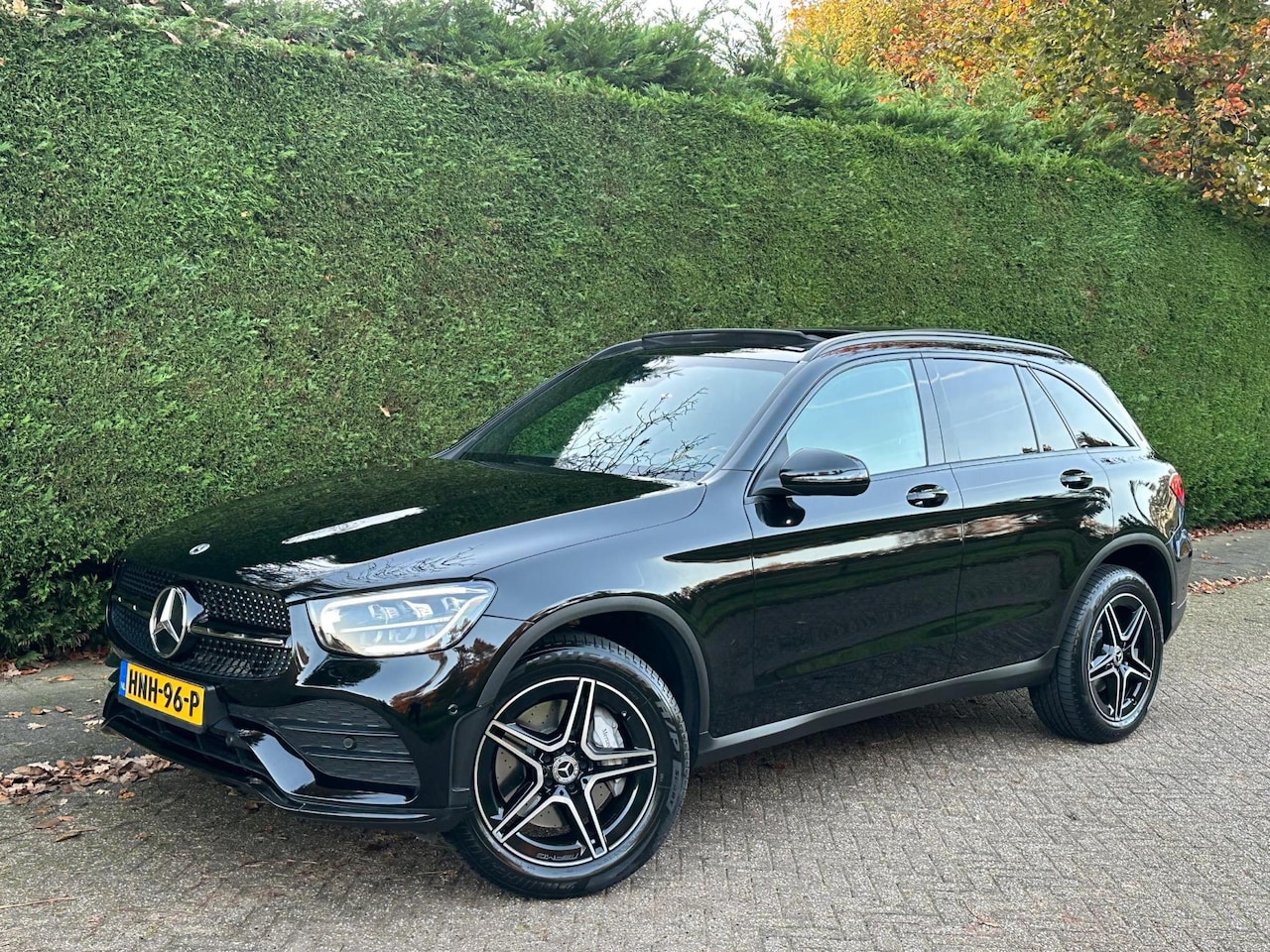 Mercedes-Benz GLC-klasse - 300e 4MATIC AMG/GARANTIE/PANO/LED!! - AutoWereld.nl
