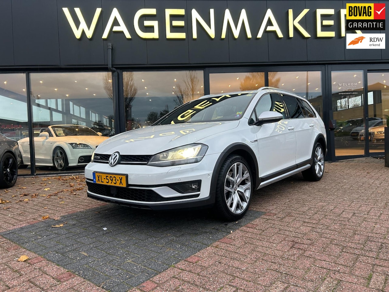 Volkswagen Golf Variant - 2.0 TDI GTD AUT|ACC|NAVI|LEDER|PANO! - AutoWereld.nl
