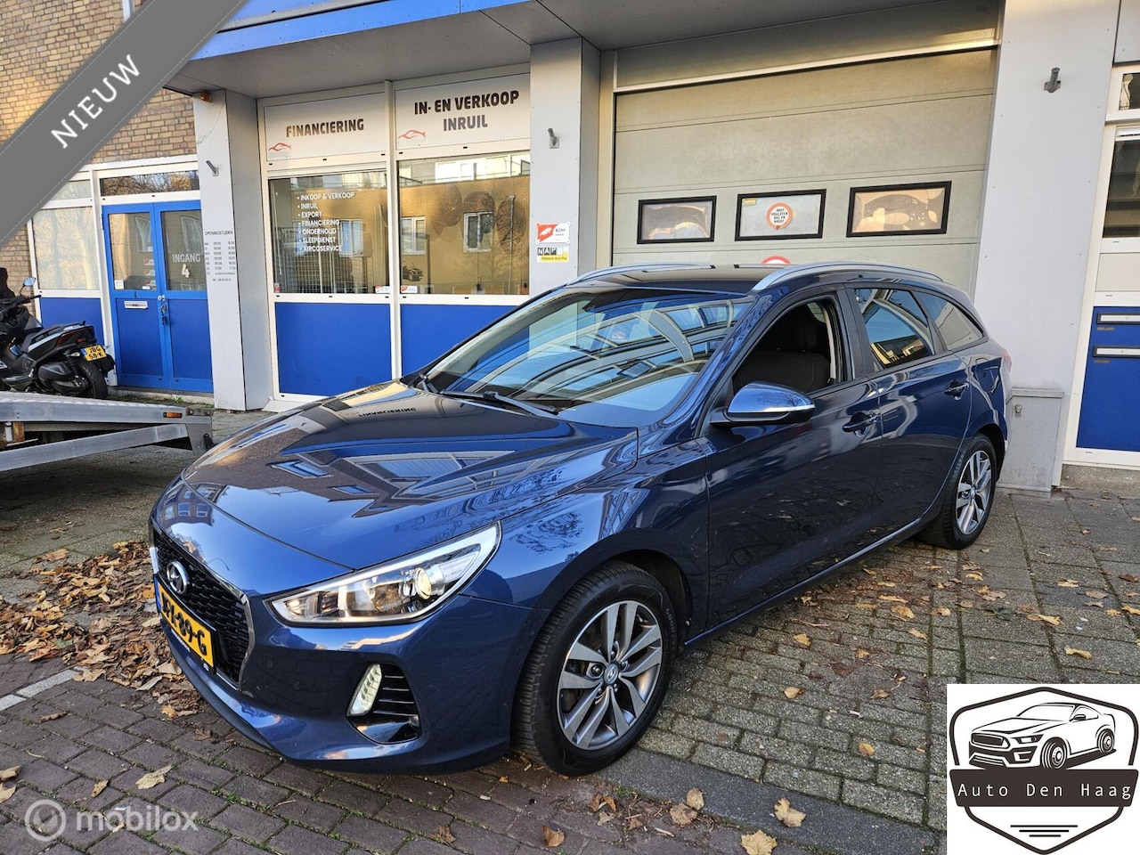Hyundai i30 - 1.0 T-GDi Family + Luxe Uitvoering Dealeronderhouden Carplay Camera Winterpakket - AutoWereld.nl