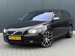 Volvo V50 - 2.4 5-Cilinder - Xenon - CarPlay - Spoiler - Trekhaak