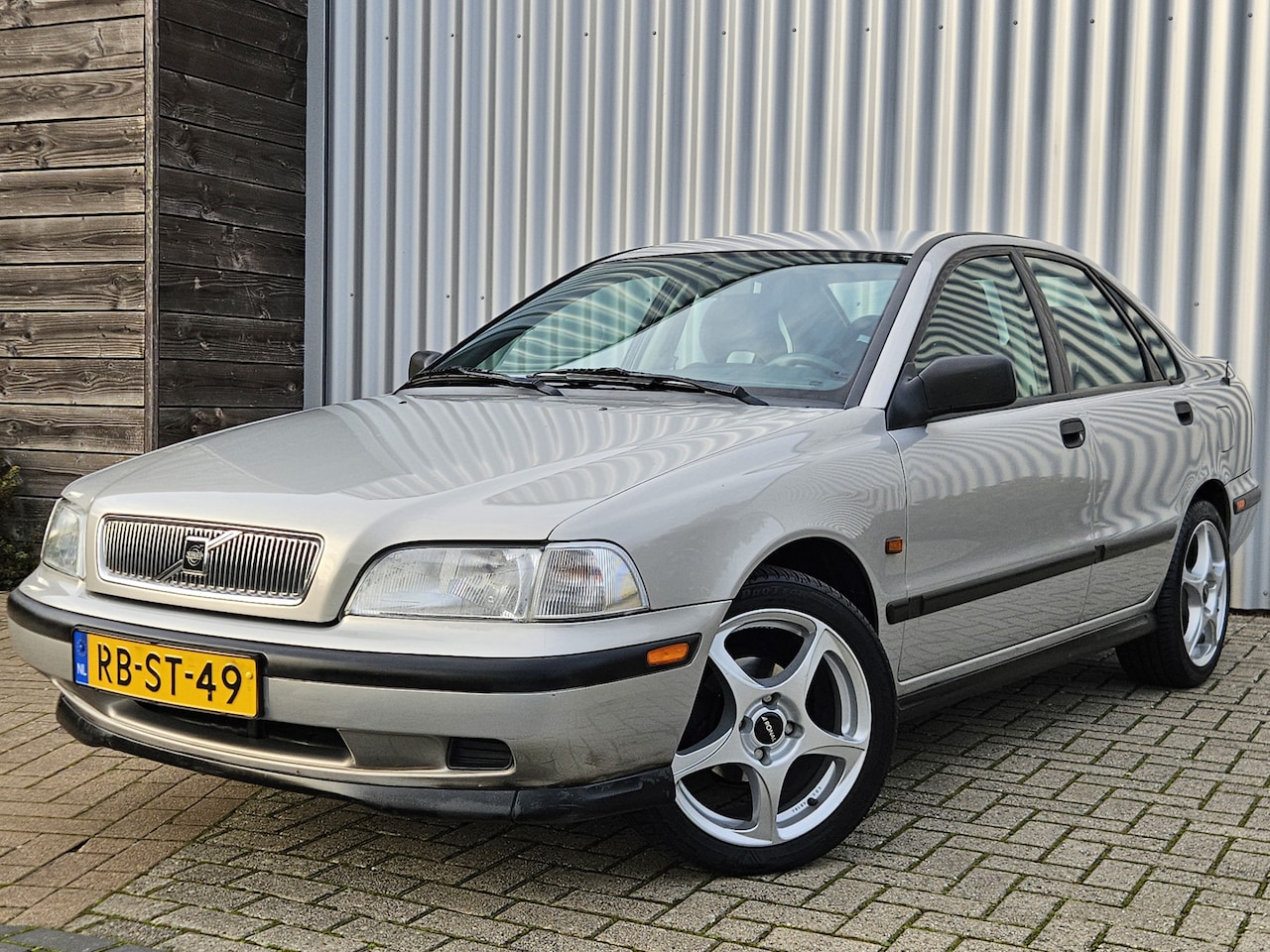 Volvo S40 - 1.8 / Automaat / Youngtimer / 91.324km! - AutoWereld.nl