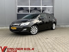 Opel Astra Sports Tourer - 1.4 Turbo Business Half Leder Navigatie Cruise Trekhaak Airco