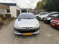 Peugeot 206 CC - 2.0-16V