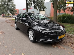 Opel Astra Sports Tourer - 1.0 Online Edition