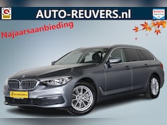 BMW 5-serie Touring - 520i Business Edition Cruise / Navi / Carplay / Camera