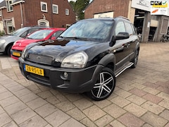 Hyundai Tucson - 2.0i Dynamic/NW Koppelingset/NW FUSEKOGELS/NW SCHOTELLAGERS