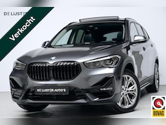 BMW X1 - sDrive18i Sport Line Facelift Automaat 140 PK | Pano-dak | CarPlay | Acc | Camera | Trekha