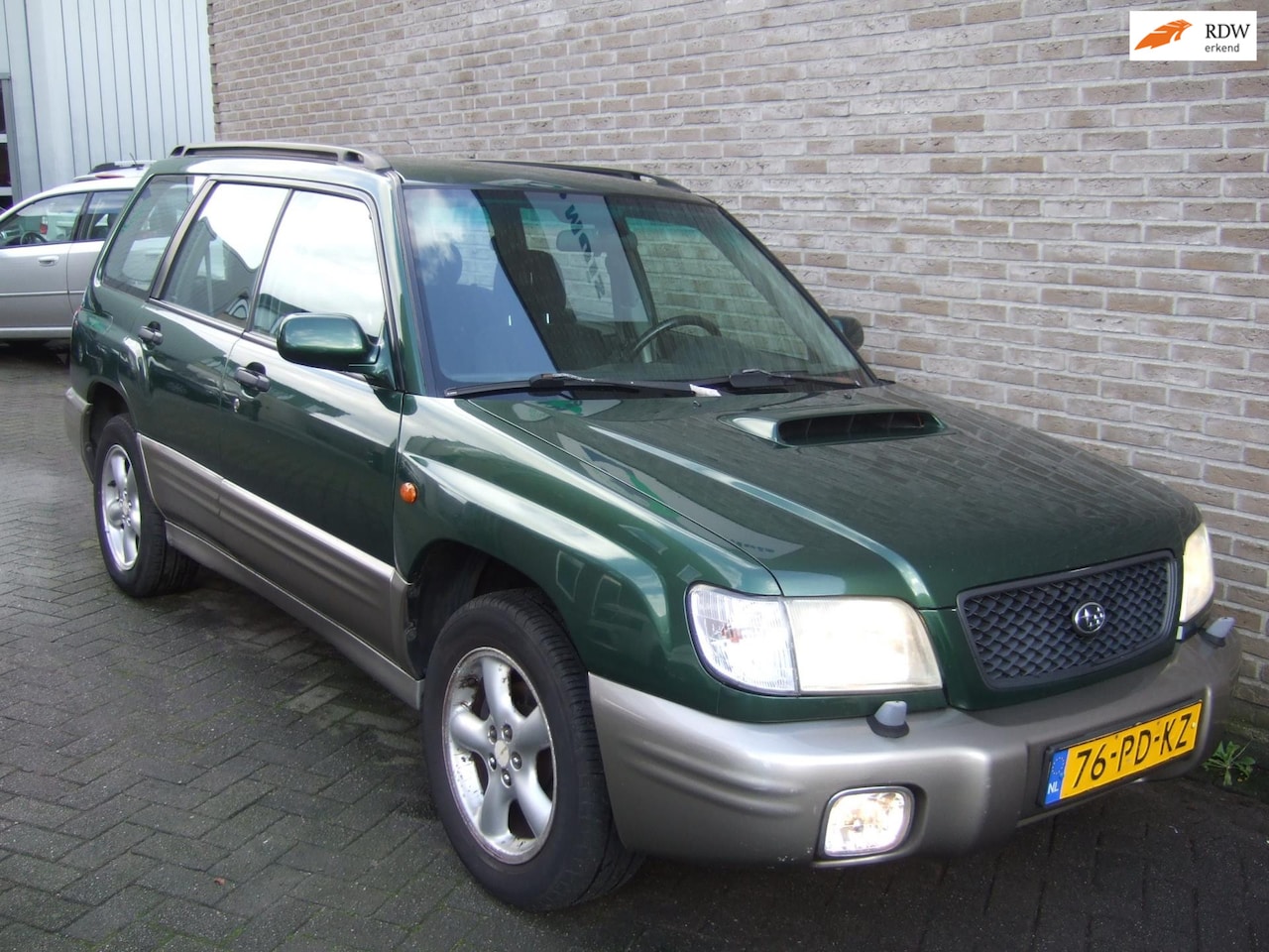 Subaru Forester - 2.0 AWD XT - Airco - Trekhaak - - AutoWereld.nl