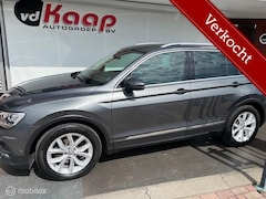 Volkswagen Tiguan - 1.5 TSI ACT Highline VIRTUEEL DASH ELE, KLEP LANE FRONT ASSIST ETC
