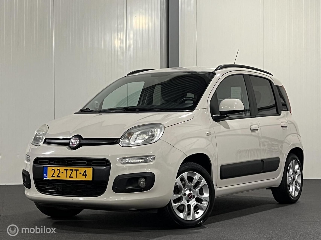 Fiat Panda - 0.9 TwinAir Lounge [ NAP 1e eigenaar! dealer onderhouden ] - AutoWereld.nl