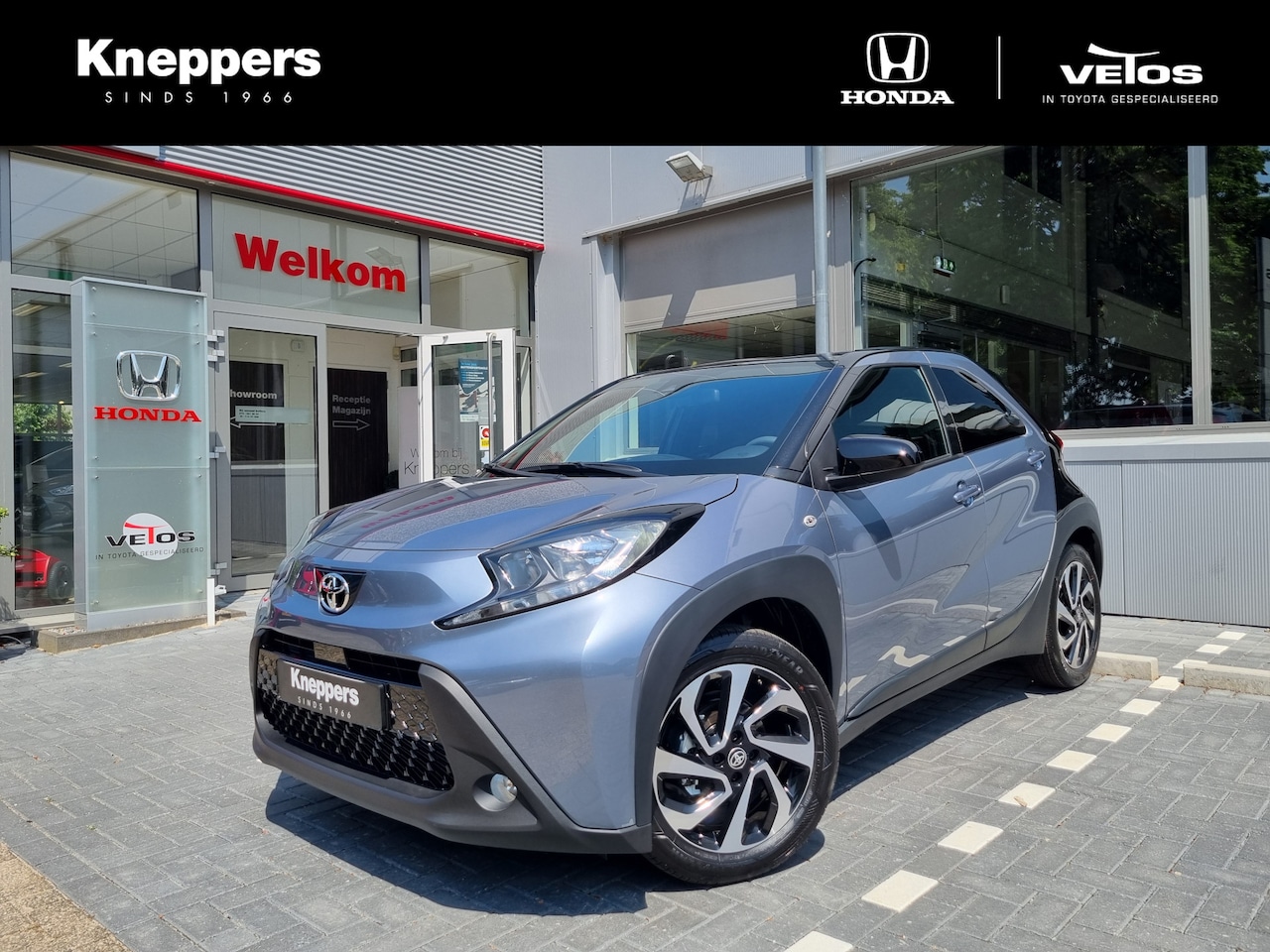 Toyota Aygo X - 1.0 VVT-i Pulse Apple/Android, Cruise control, 17inch velgen, Voorstoelen verwarmd , All-i - AutoWereld.nl