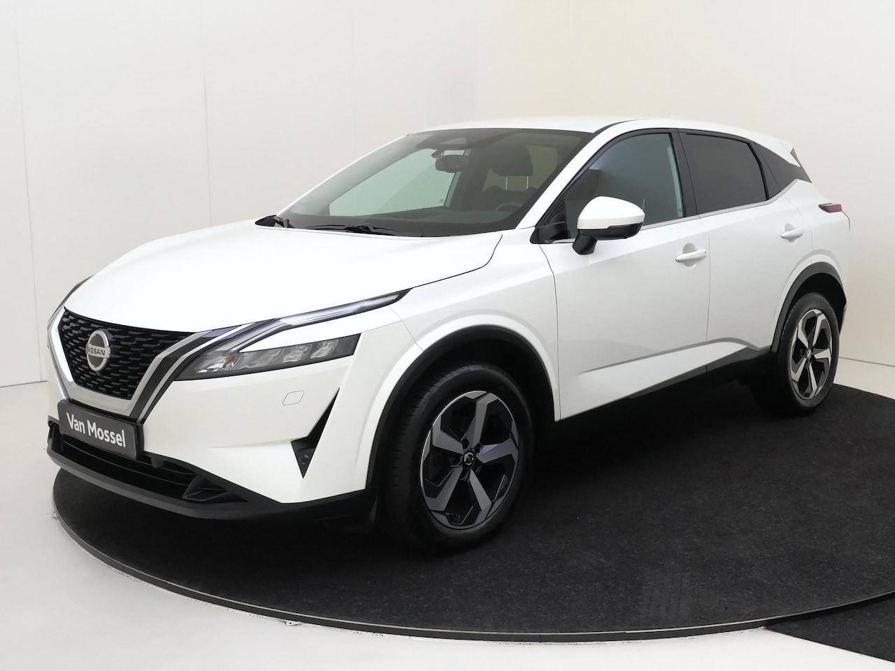 Nissan Qashqai - 1.3 MHEV Xtronic N-Connecta 158PK | Automaat | Navigatie | Achteruitrijcamera | Climate Co - AutoWereld.nl